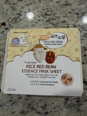 Korea- esfolio Rice Red Bean Essence Mask Sheet - Cream/Brown